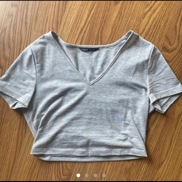 Basic Light Gray Cropped V-neck Tee - Picture 4 of 4